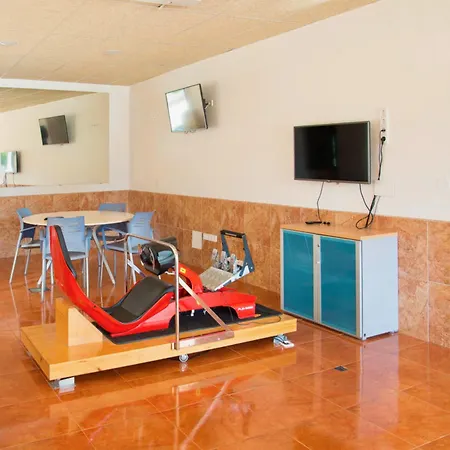 Apartamento Clubrent - Coral Beach, 10º Piso - Vista Al Mar